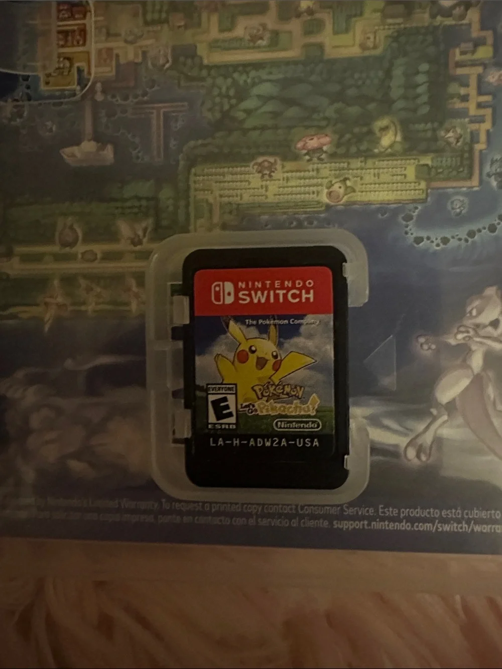 Nintendo Pokémon: Let's Go Pikachu! Yellow & Blue Cover